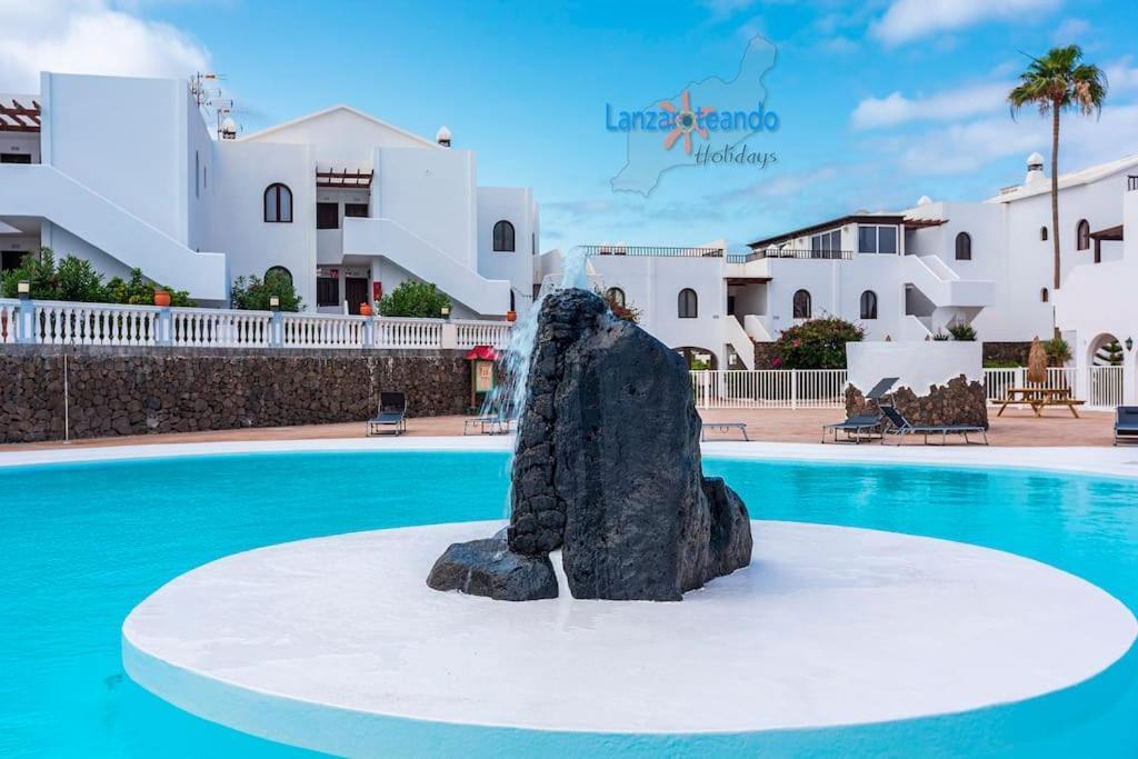Kiara Vivienda Vacacional Costa Teguise Exterior foto