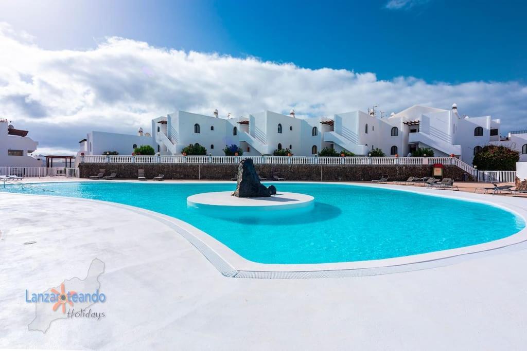 Kiara Vivienda Vacacional Costa Teguise Exterior foto